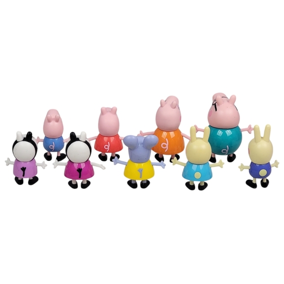 Peppa Pig Carry Case with 9 Figures - Hasbro 2021 - Picture 4 of 11